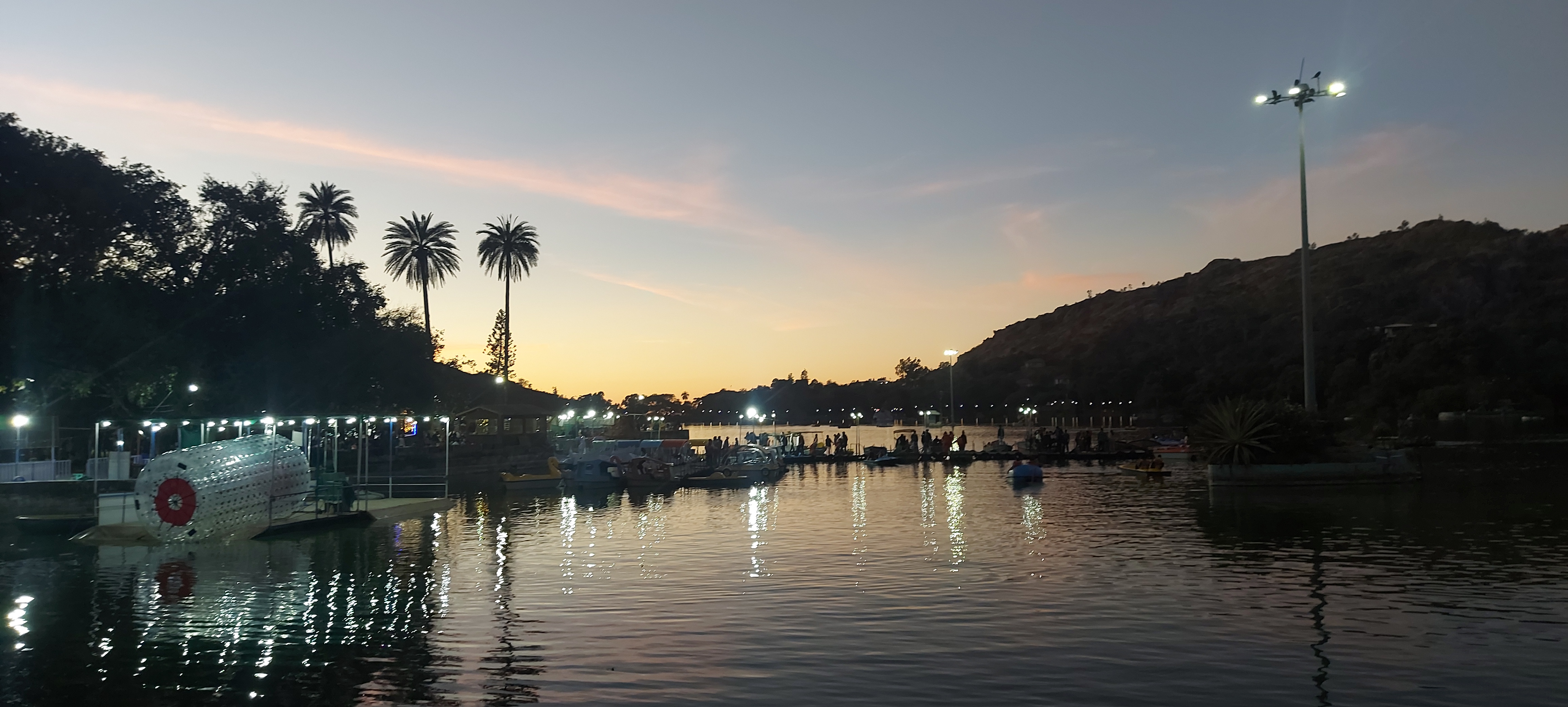 Nakki Lake